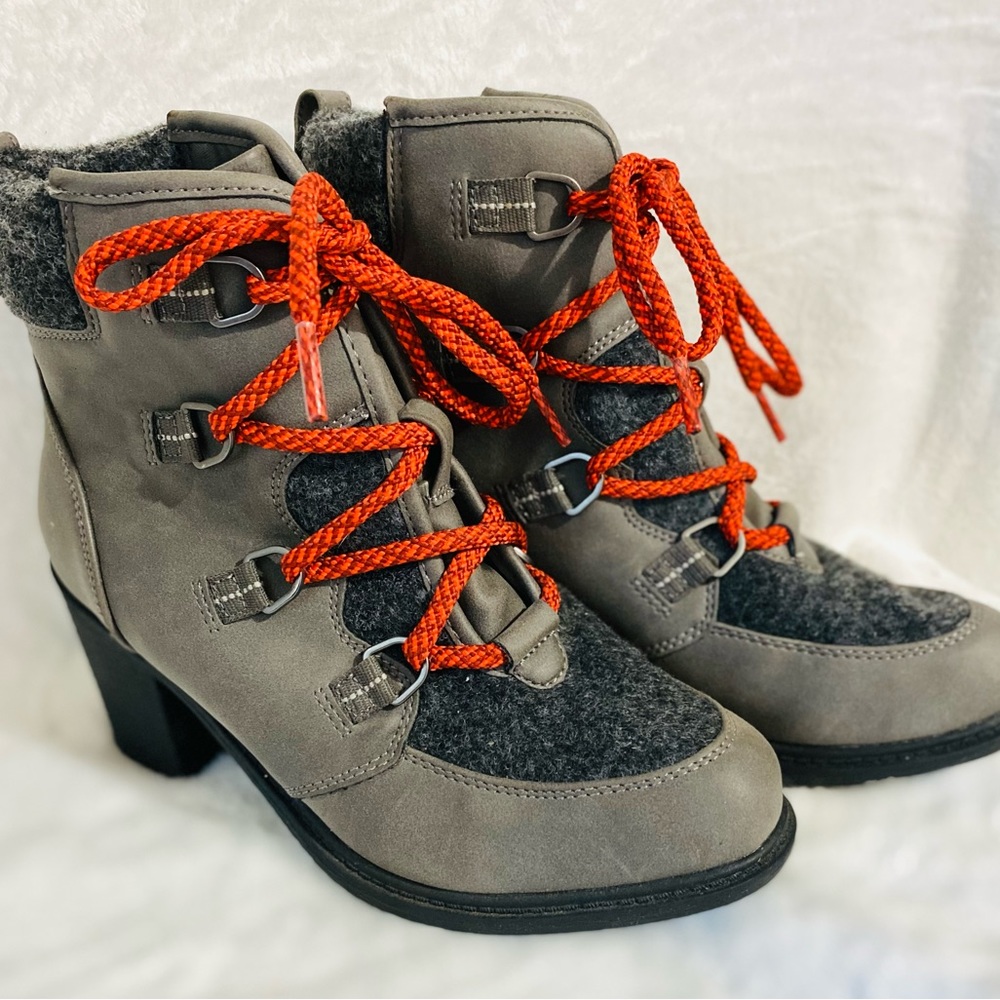 Ankle high boots